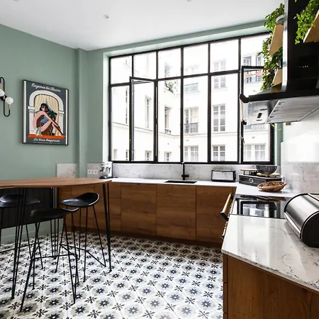 Elegant Familial A Appartamento Parigi