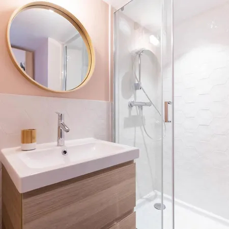 Elegant Familial A Appartamento Parigi